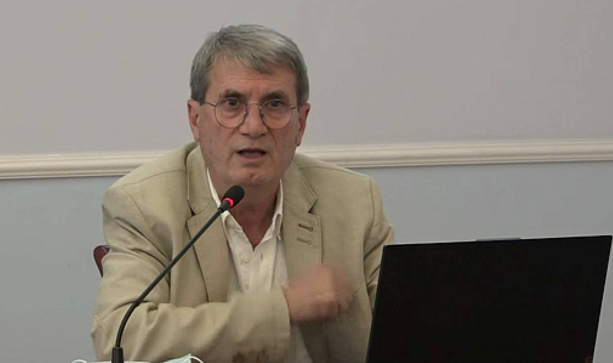  Проф. Христо Хинков 